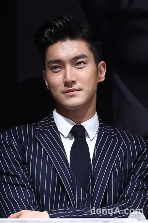 ชเวชีวอน (Choi Si Won)