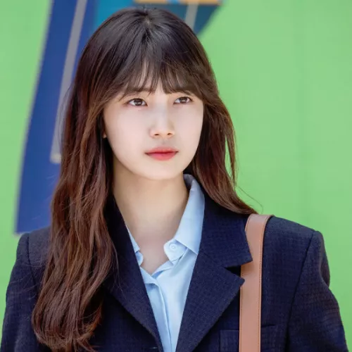 ซูจี (Bae Suzy)