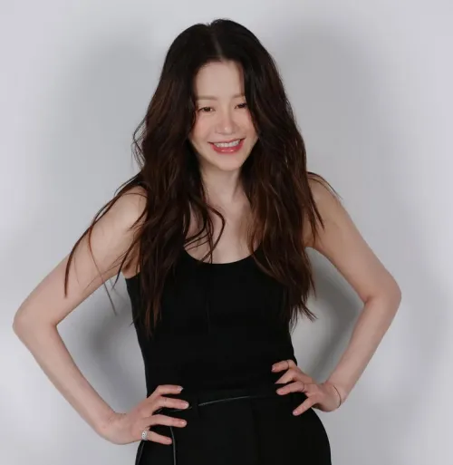 โกฮยอนจอง (Go Hyun Jung)